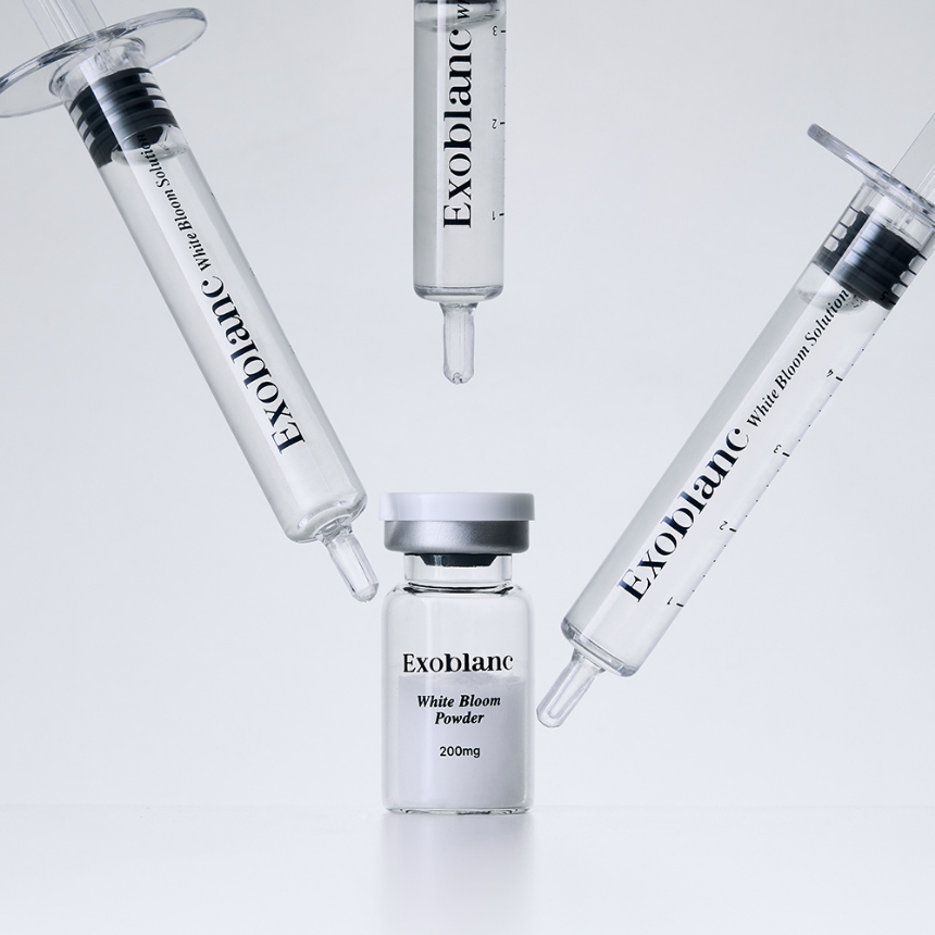 White Bloom Exosome Brightening Treatment